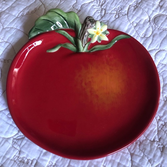 Fitz and Floyd Classics Country Chic Apple Plate OS - Picture 1 of 8